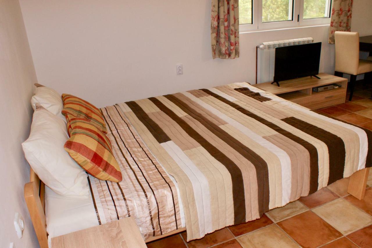Studio Apartments Morinj Luaran gambar
